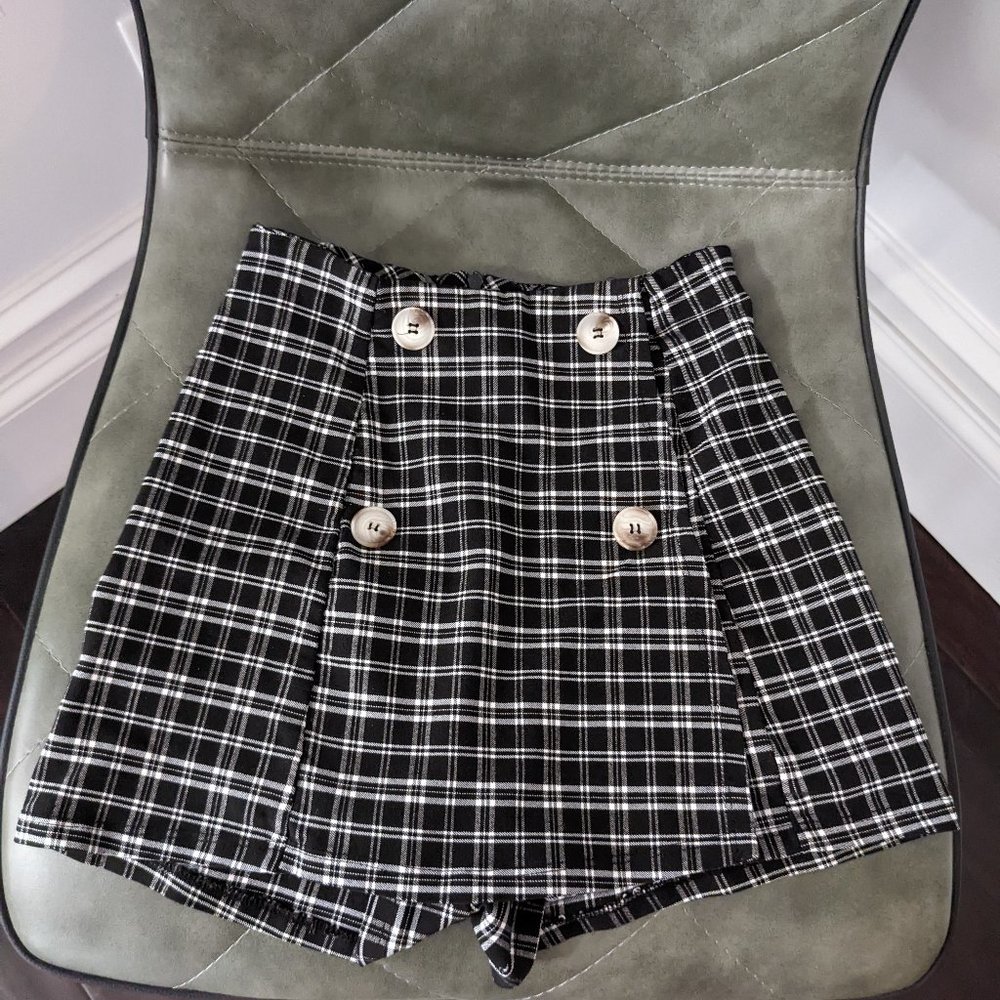 Alter'd State Skort Size XS